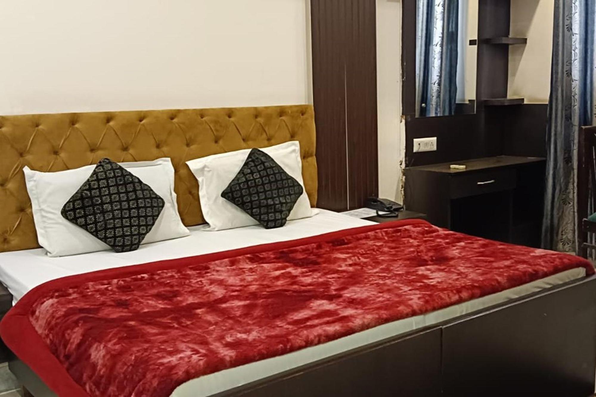 Hotel Shree Kanta Gurgaon Luaran gambar