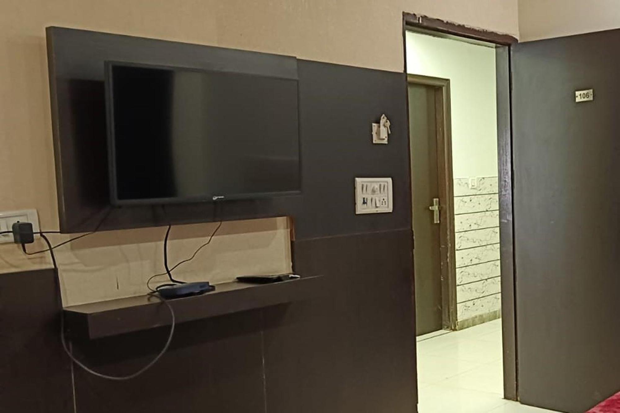 Hotel Shree Kanta Gurgaon Luaran gambar