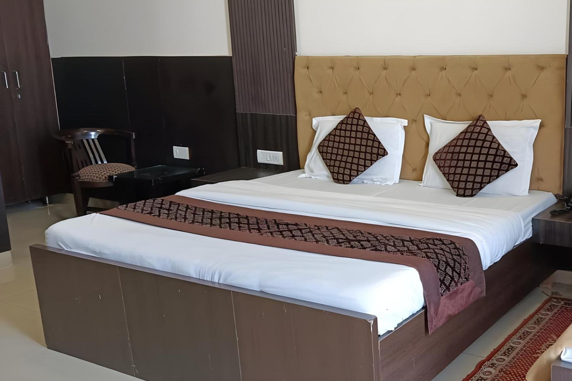 Hotel Shree Kanta Gurgaon Luaran gambar